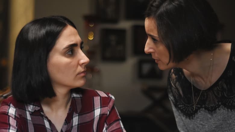 кадр из фильма Семя священного инжира