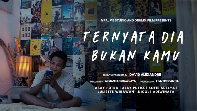 кадр из фильма Ternyata Dia Bukan Kamu