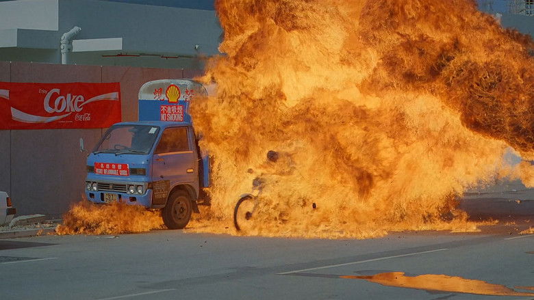 кадр из фильма Она стреляет метко