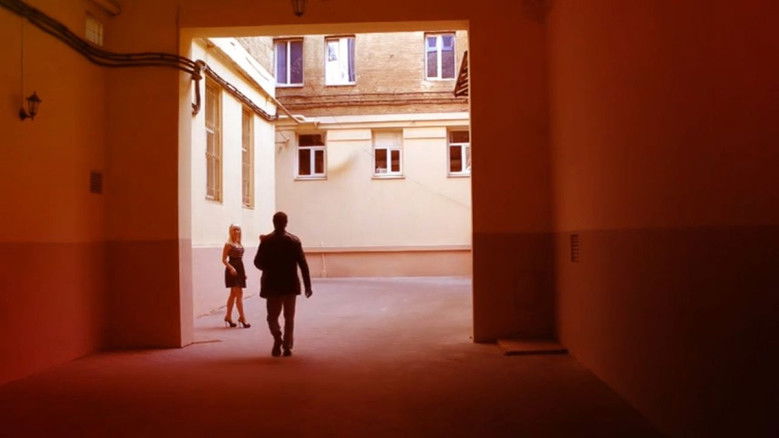 кадр из фильма The Man Who Loved Flowers