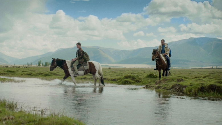 кадр из фильма Сибирь и он