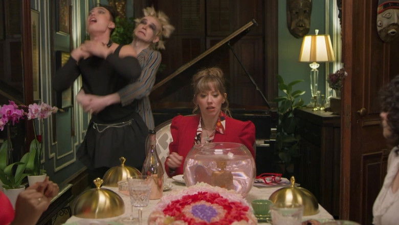 кадр из фильма She Ate That!