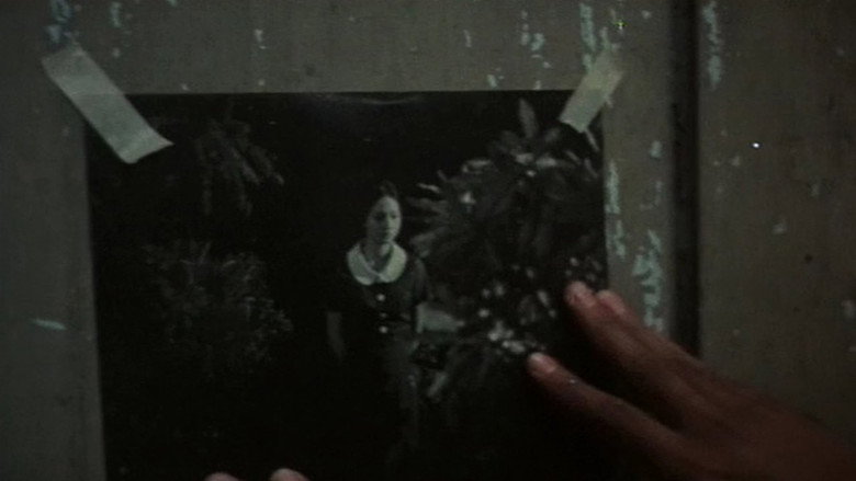 кадр из фильма Itim