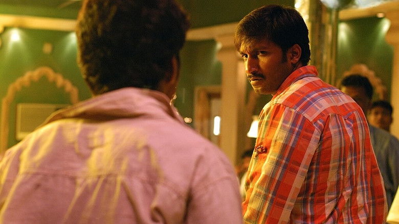 кадр из фильма ఒక్కడున్నాడు