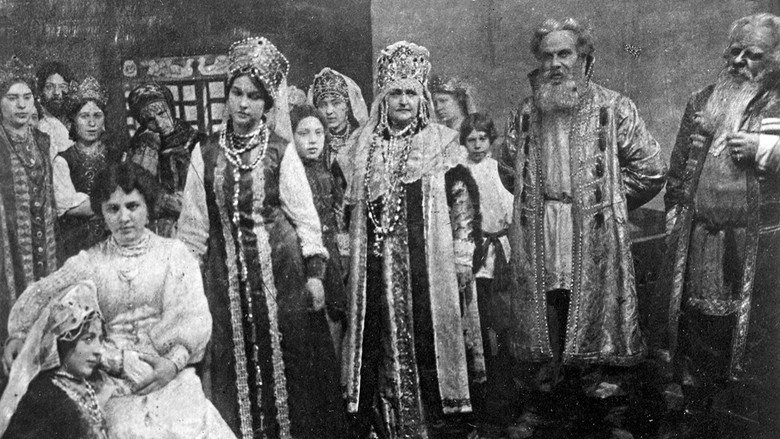 кадр из фильма Русская свадьба XVI столетия