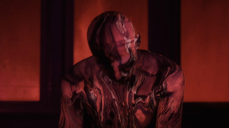 кадр из фильма The Crescent