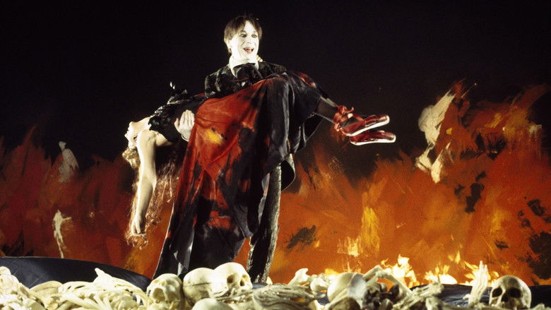 кадр из фильма The Line, the Cross & the Curve