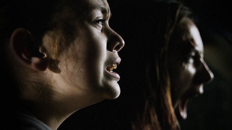 кадр из фильма Монстры существуют