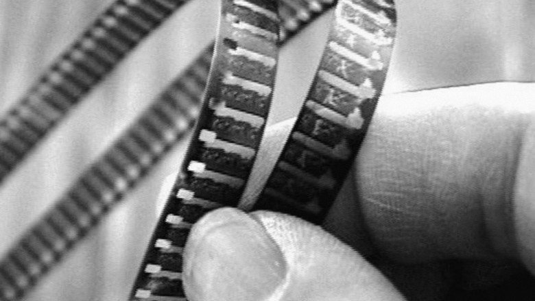 кадр из фильма W8は１６ミリ