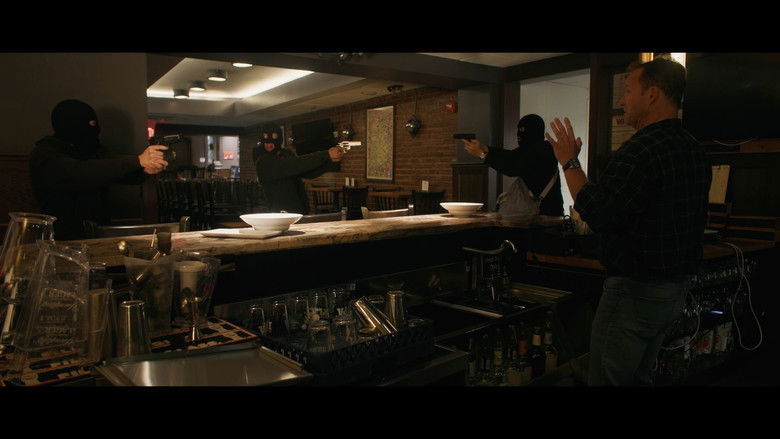 кадр из фильма The Notice