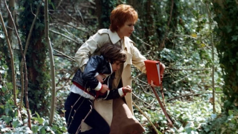 кадр из фильма Сумасшедшую – убить