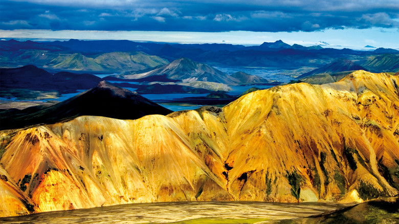 кадр из фильма ISLAND 63° 66° N - Atemberaubend faszinierend