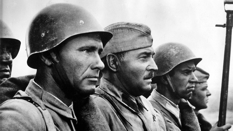 кадр из фильма Они сражались за Родину