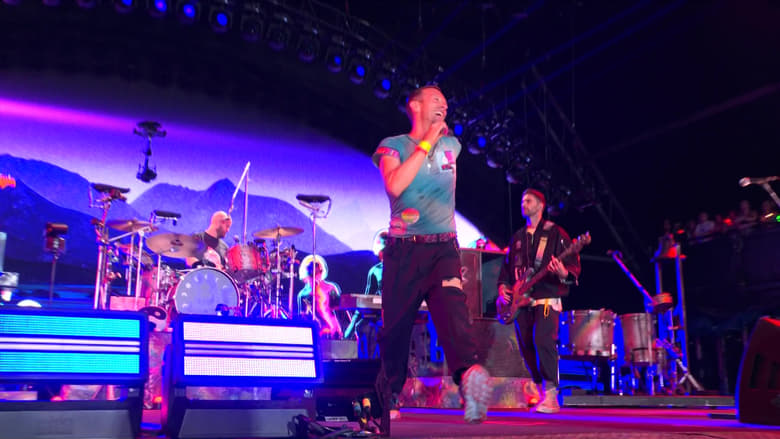 кадр из фильма Coldplay: Live at Glastonbury 2024