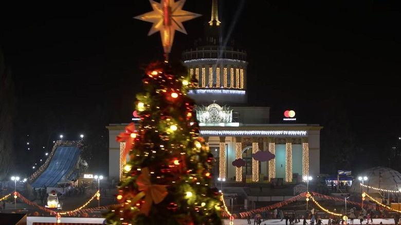 кадр из фильма Звезды по обмену