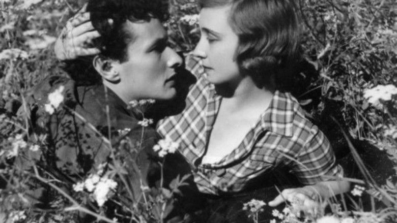 кадр из фильма Hélène