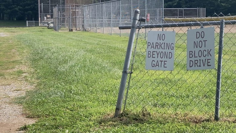 кадр из фильма distance