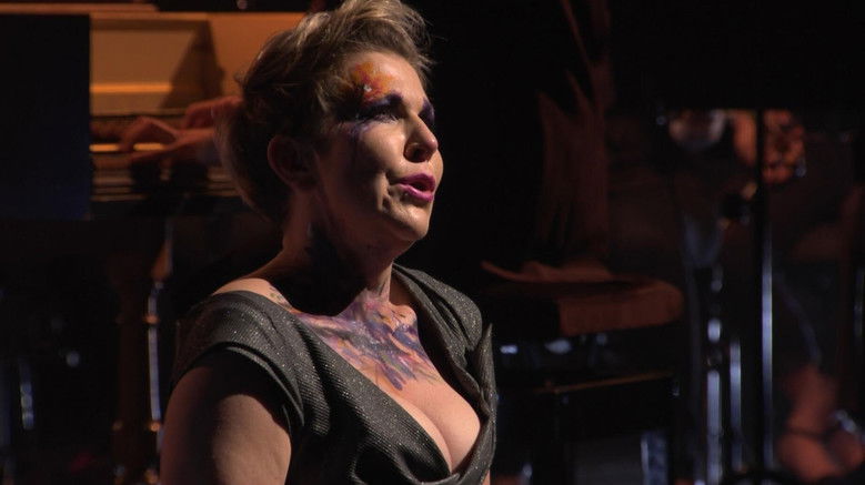 кадр из фильма In War and Peace - Harmony Through Music