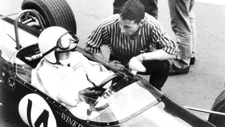 кадр из фильма The Wild Racers