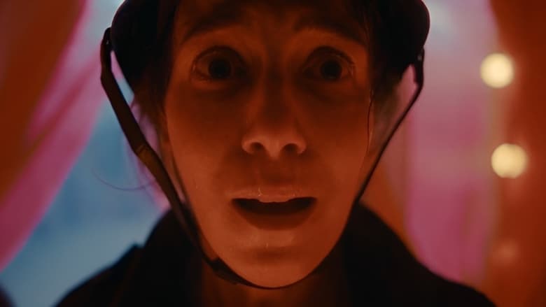 кадр из фильма Объятия матери