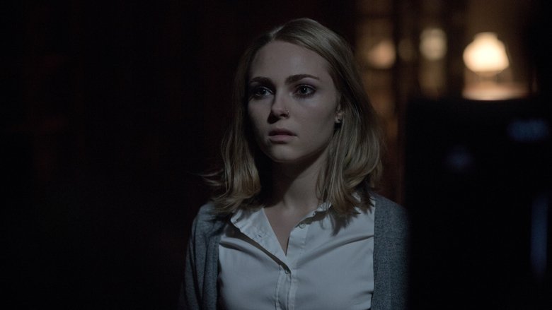 кадр из фильма Дальше по коридору