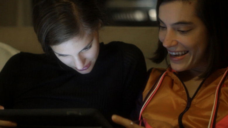 кадр из фильма Las Lindas