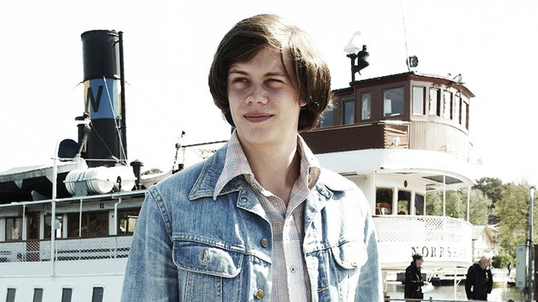 кадр из фильма За голубыми небесами