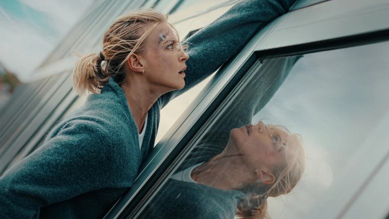 кадр из фильма Вне юрисдикции