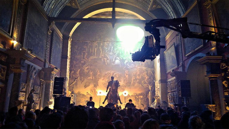 кадр из фильма Alt-J - Live at Chapelle des Beaux-Arts