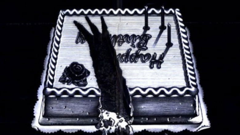 кадр из фильма Оно живо снова