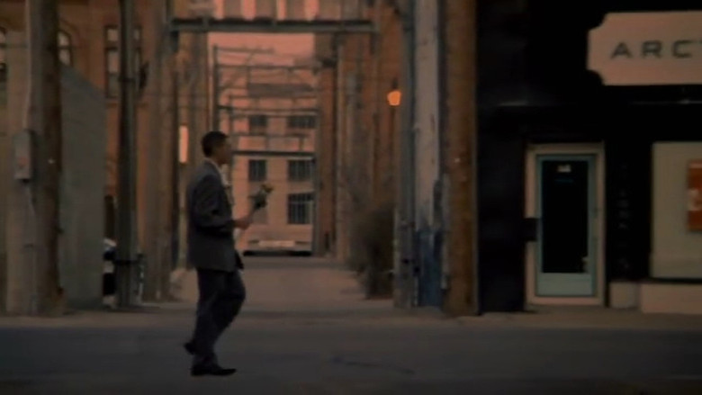 кадр из фильма The Man Who Loved Flowers