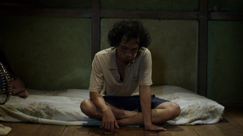 кадр из фильма Istirahatlah Kata-Kata