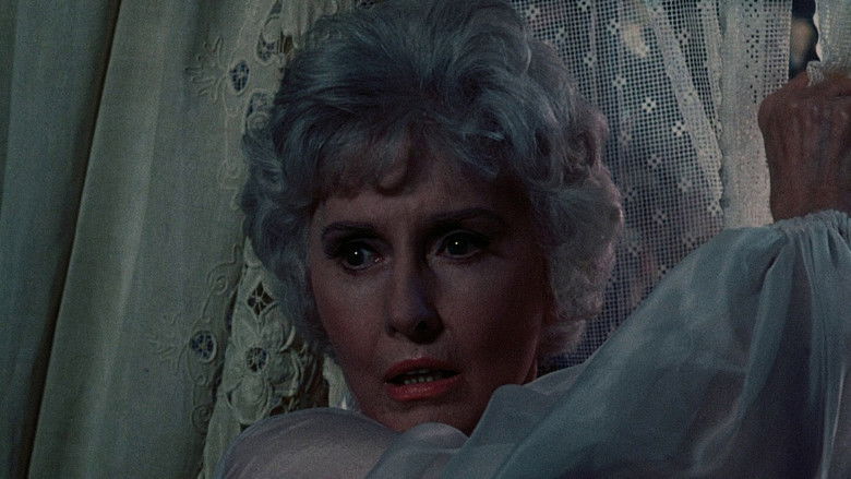 кадр из фильма Дом, который не мог умереть