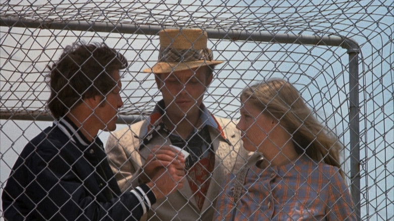 кадр из фильма Бей в барабан медленно