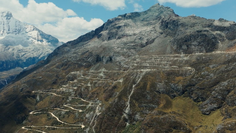 кадр из фильма La Huella y el Tiempo