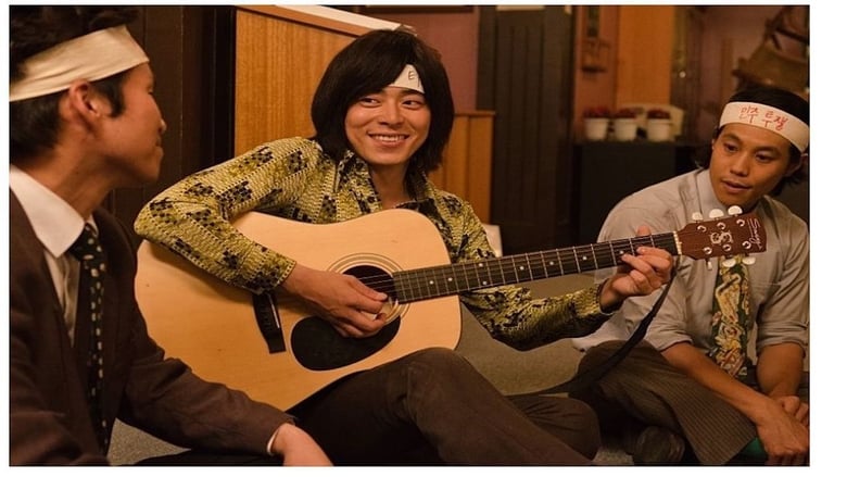 кадр из фильма 강철대오: 구국의 철가방