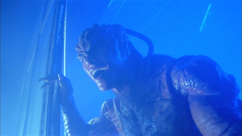 кадр из фильма Безумный город