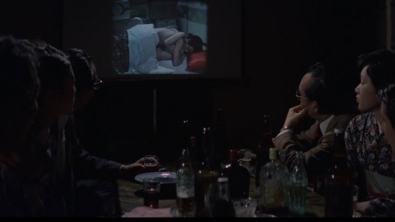 кадр из фильма 新・団地妻　ブルーフィルムの女