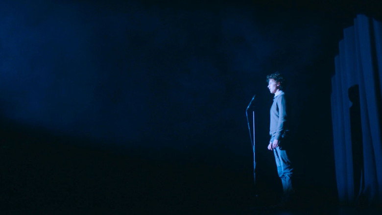 кадр из фильма Paper Planes