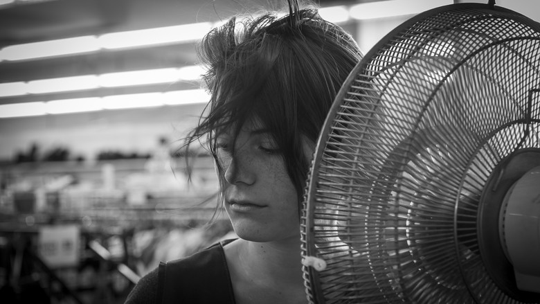 кадр из фильма Tu dors Nicole