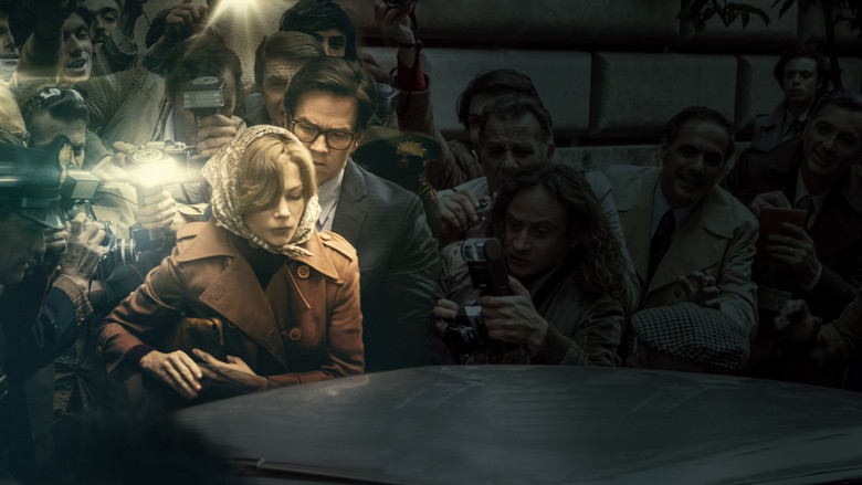 кадр из фильма Все деньги мира