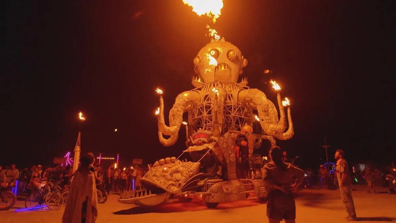 кадр из фильма Burning Man, le désert de tous les possibles