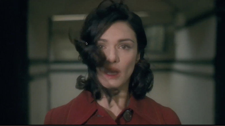 кадр из фильма Глубокое синее море