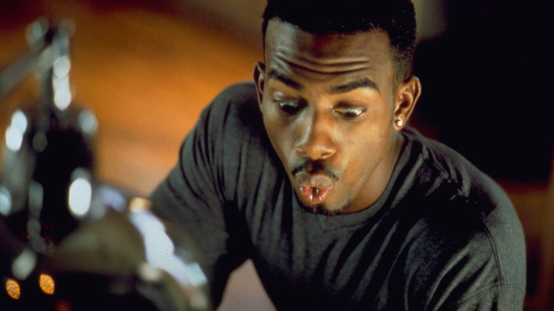 кадр из фильма How to Be a Player