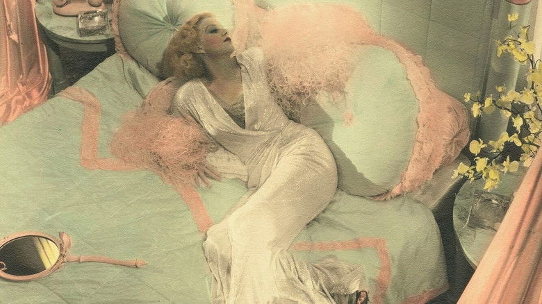 кадр из фильма Ужин в восемь