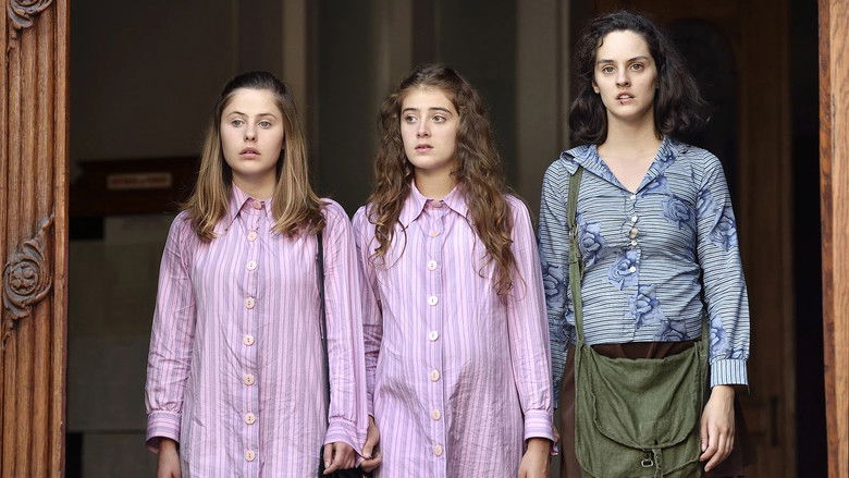 кадр из фильма Elles... Les filles du Plessis