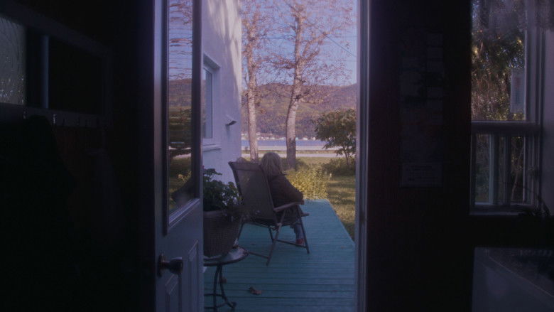 кадр из фильма L'eau coule sans demander pardon