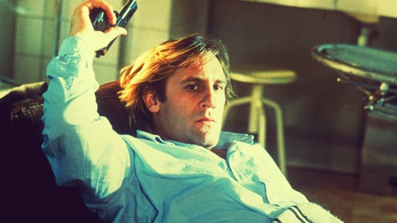 кадр из фильма Вечернее платье