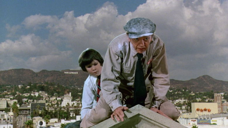 кадр из фильма No Deposit, No Return