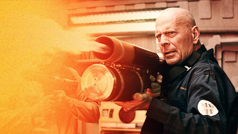 кадр из фильма Брешь